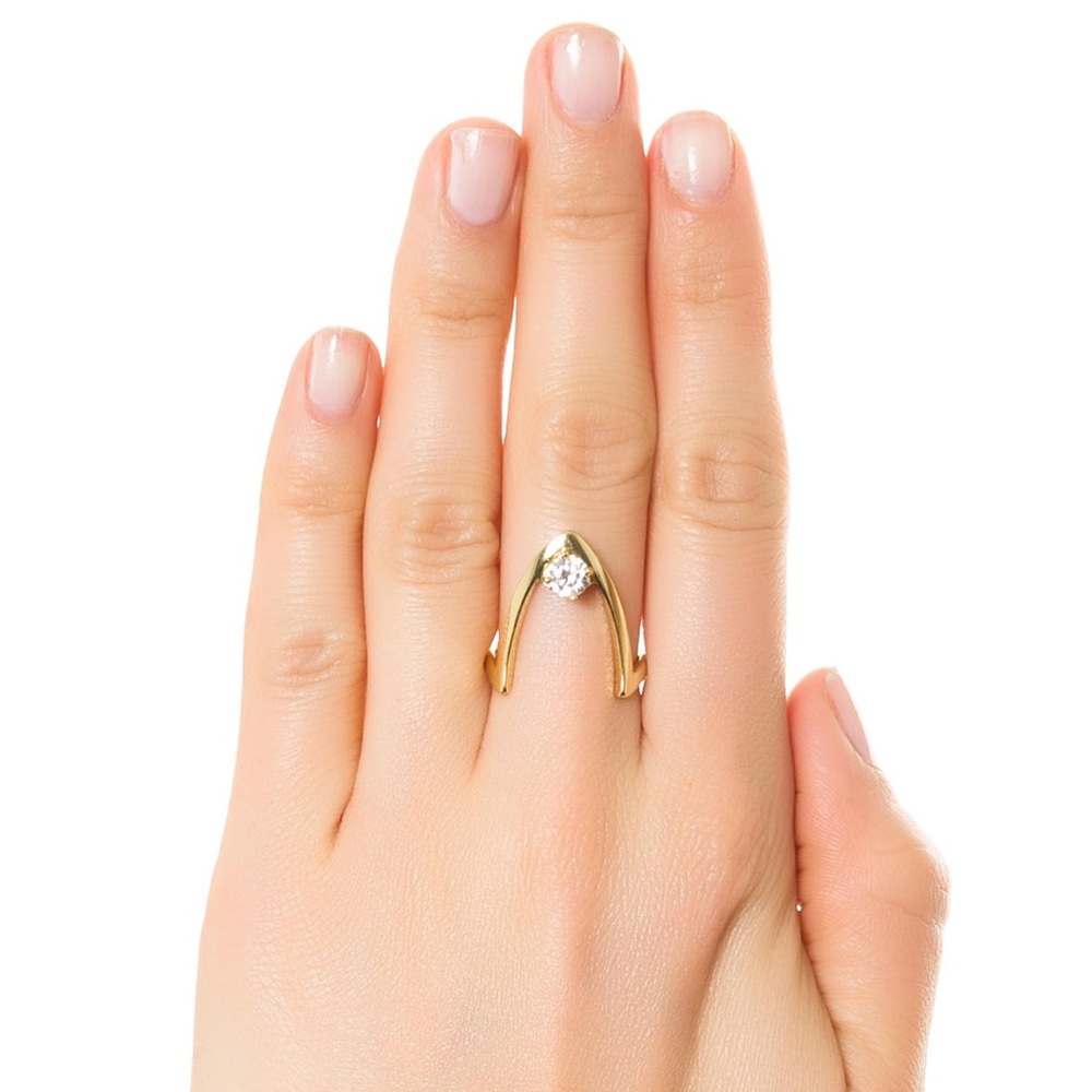 Melody Eshani's North Star Ring - size 6